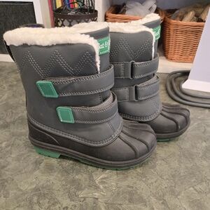 Cat & Jack Gray Snow Boots with Green Accents